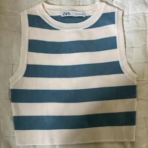 Zara cropped sweater vest, size S
